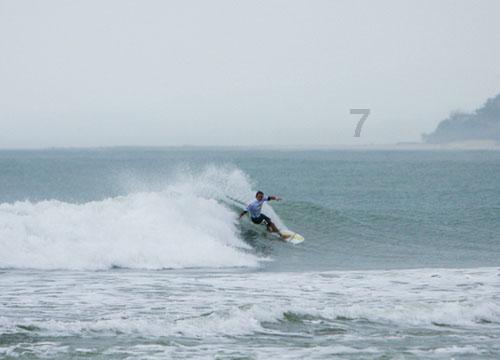 山西太原迎泽区第一实验小学附属幼儿园开展自制区域材料的交流与分享活动