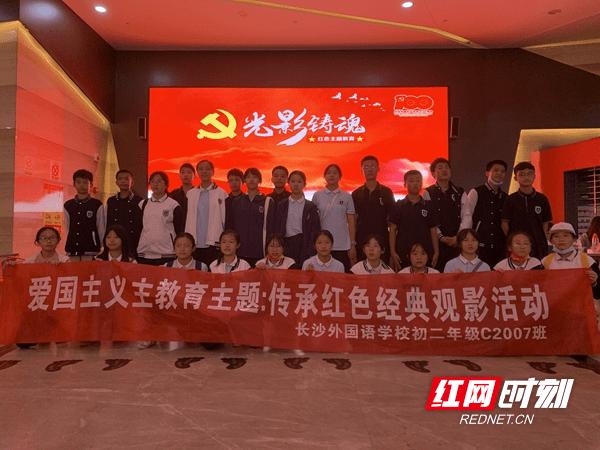 室友特别小孩子脾气，总爱生气，相处起来很累该怎么办游戏画面