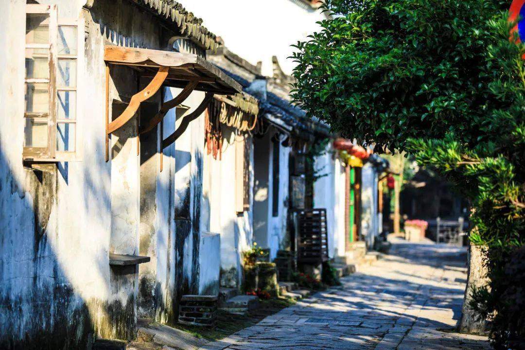 探索光物理学